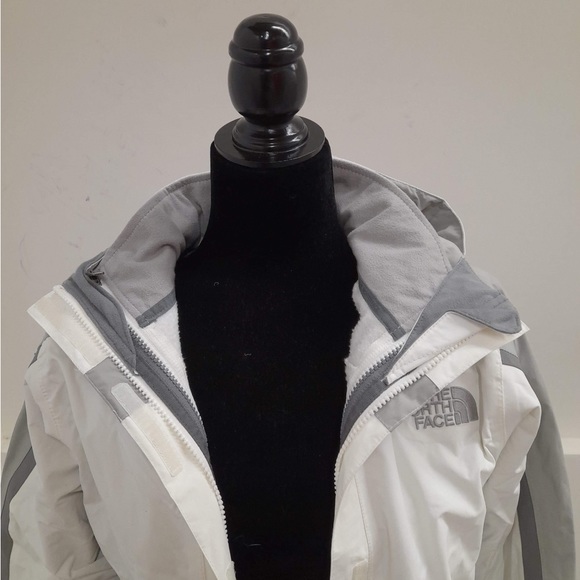 The North Face | 2 piece jacket - Picture 8 of 15